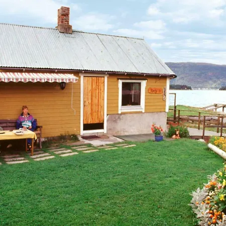 Holiday home One-bedroom Holiday In Vistdal *